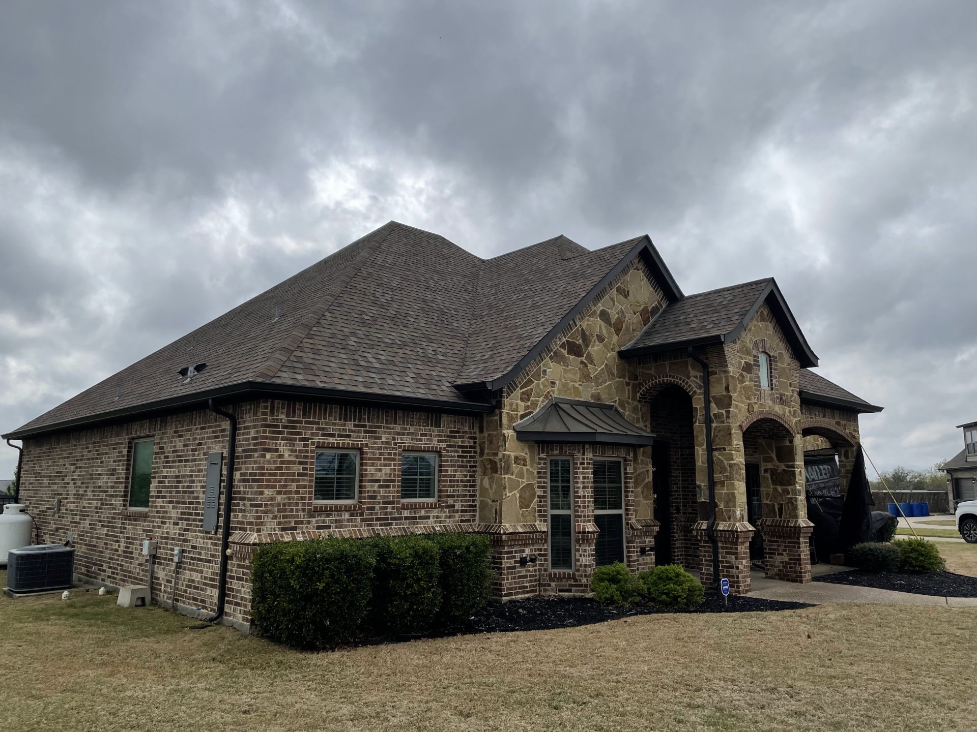 "Roofers Benbrook, TX"