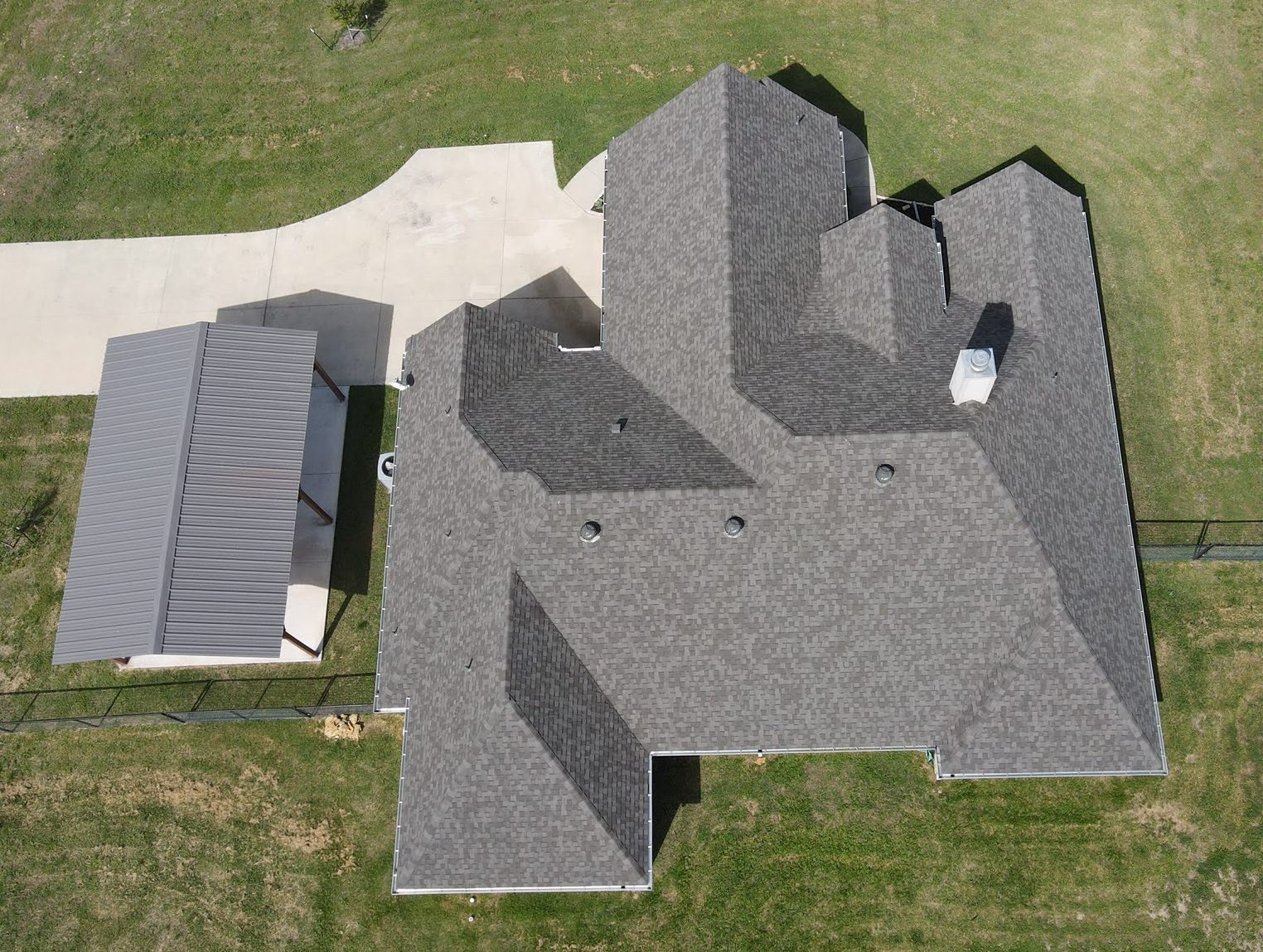 "roofing company Fort Worth"